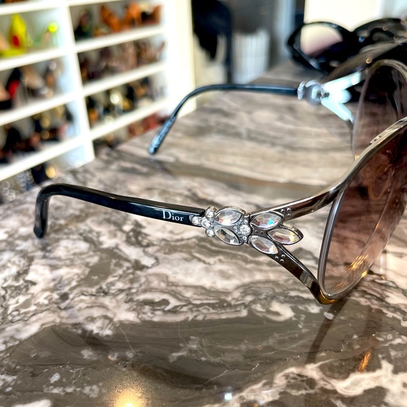 RUNWAY DIOR CHROME & SWAROVSKI SUNGLASSES - Picture 1 of 6